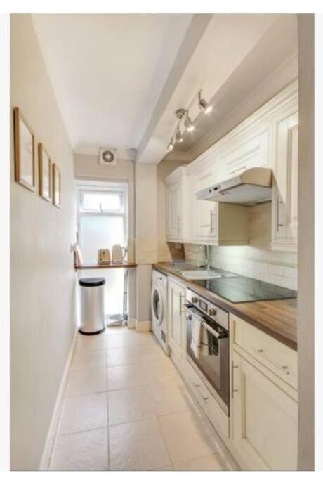 Central 2 Bedroom Garden Flat With Free Parking 皇家滕布里奇韦尔斯 外观 照片